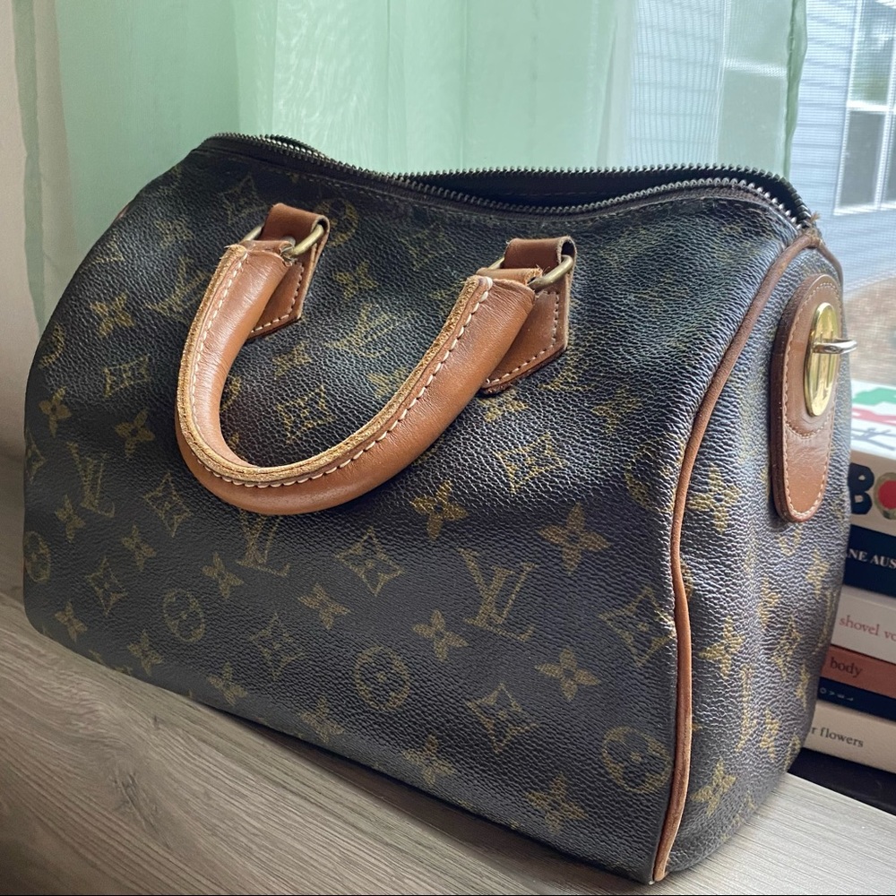 Vintage Authentic Louis Vuitton French Company Speedy